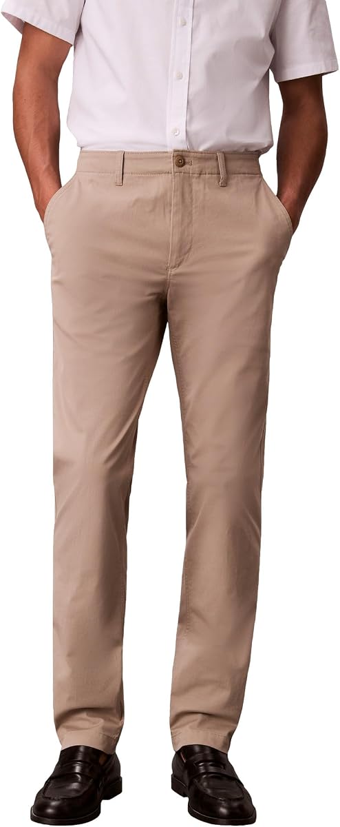 Calvin Klein Pantalón chino de algodón delgado y cómodo para hombre