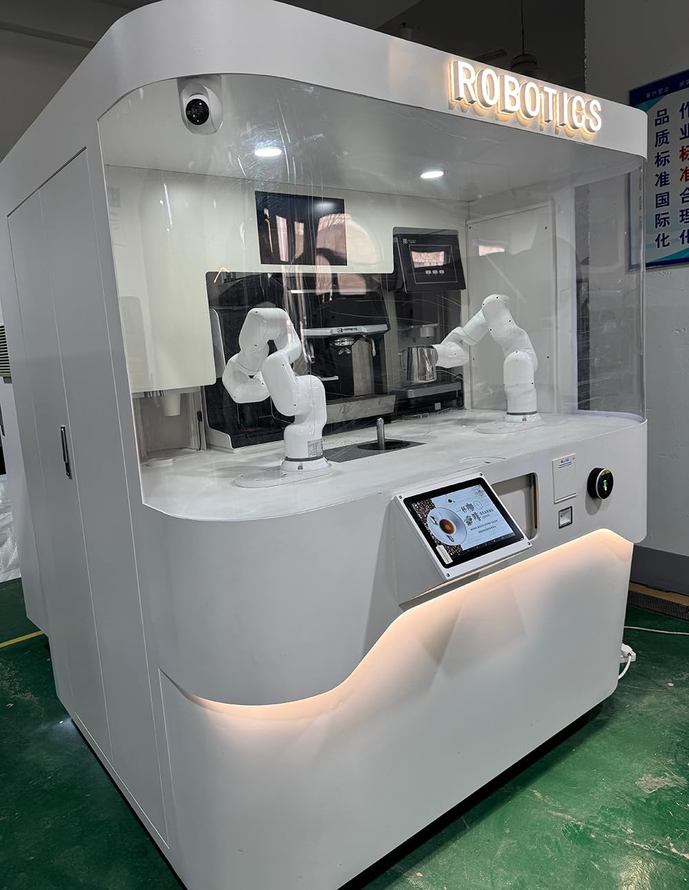 Freshly Ground Coffee Robot with Precision Brewing Technology Commercial Automatic Coffee Maker Designed for High Volume Output and