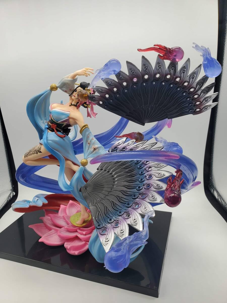 Amazon.co.jp: ニコ ロビン フィギュア 31cm 歌舞伎共鳴シリーズ