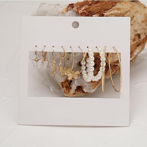 Vista 6 de Juego de 60 joyas de oro con collar de pulsera multicapa, aretes colgantes, anillo apilable para mujer, paquete de joyería de aniversario de San