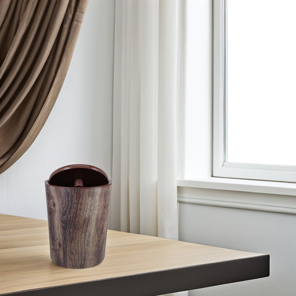 Levemolo Vintage Wood Grain Trash Can with Lid, Large Capacity Plastic Wastebasket for Bathroom, Kitchen, Bedroom, Office, Home Storage and Organization