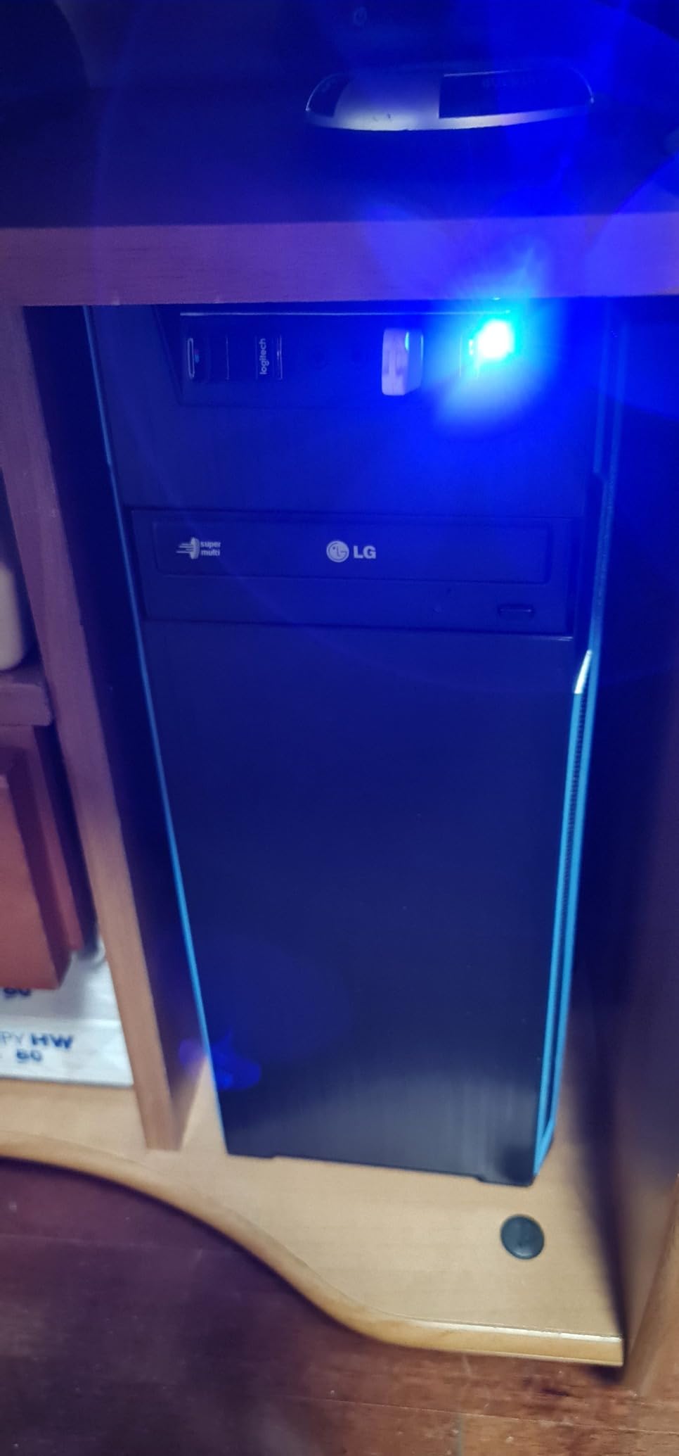 Greed Multimedia V2 PC fisso AMD Ryzen 5 5600GT 6 Core - desktop veloce + computer per ufficio