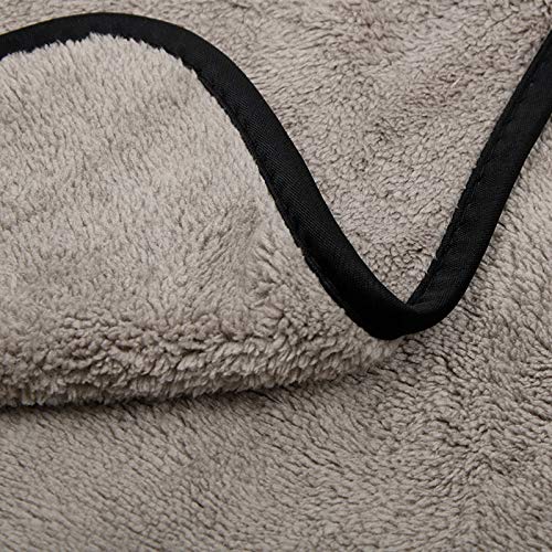 Image of Auto Hub 1000 GSM, Microfiber Double Layered Cloth 40x40 cm 3 Piece Cloth Set, Extra Thick Microfiber Cleaning Cloths Perfect for Bike, Auto, Cars Both Interior and Exterior (Assorted) Mix Color