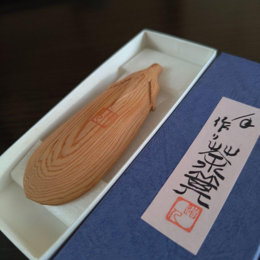 山形県出羽三山羽黒山御利益品プロ作家アート工芸品木目美しい茶さじ靴べら茄子形 Amazon.co.jp: 山形県 出羽三山羽黒山 御利益 プロ作家 アート 工芸
