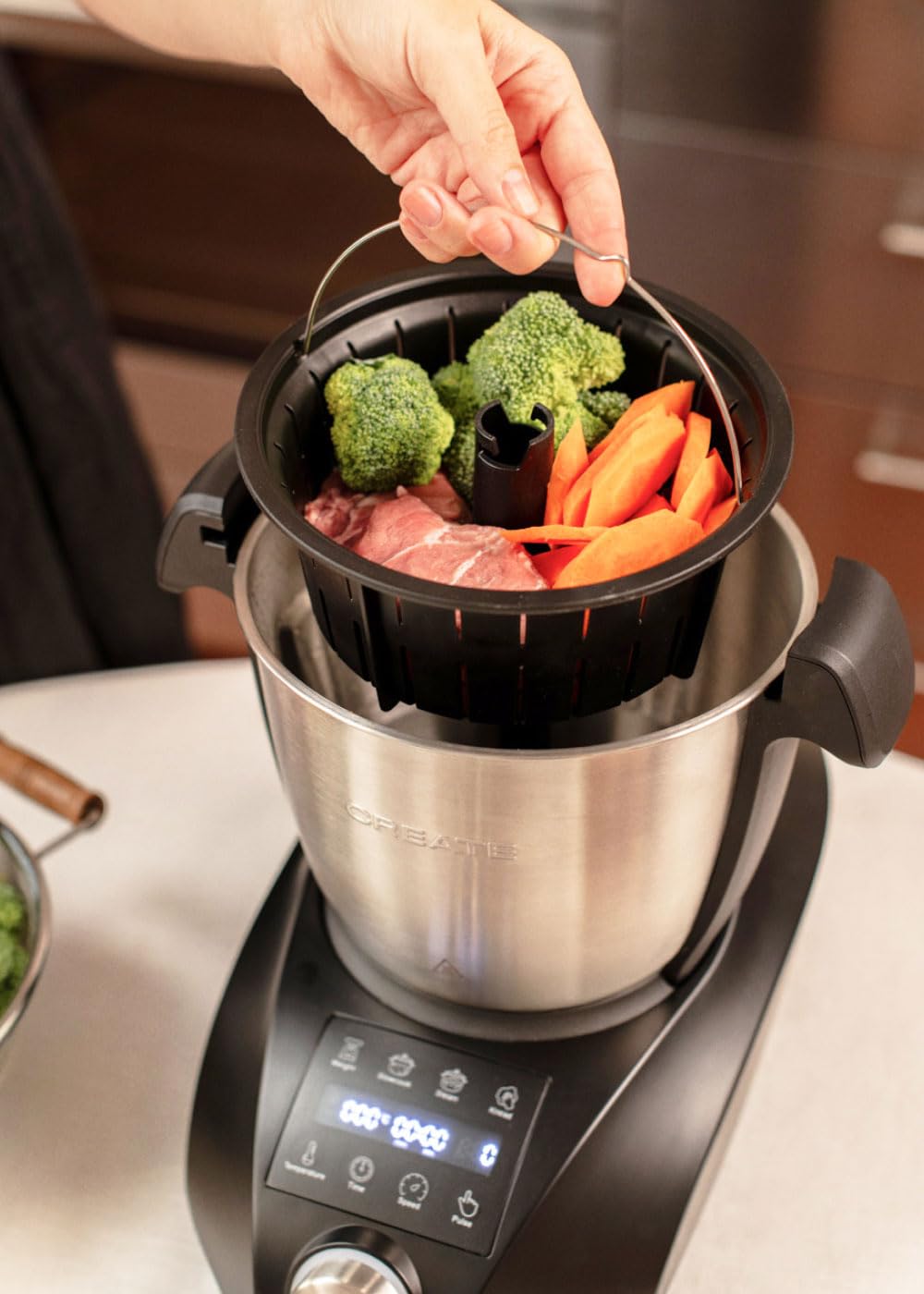 CREATE/CHEFBOT COMPACT CONNECT/Robot de cocina inteligente multifunción con cesta vaporera/Capacidad 3.5l, báscula incorporada, 24 programas automáticos, 10 velocidades + función turbo, 1200W