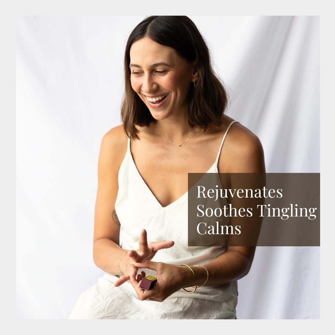 Silk Road Organic Frankincense Oil & Myrrh Essential Oil Spray, 100% Pure USDA Certified Aromatherapy for Body Aches, Stiffness & Tingling, Stress Relief, & Skin - 1 Oz Spray - Image 3