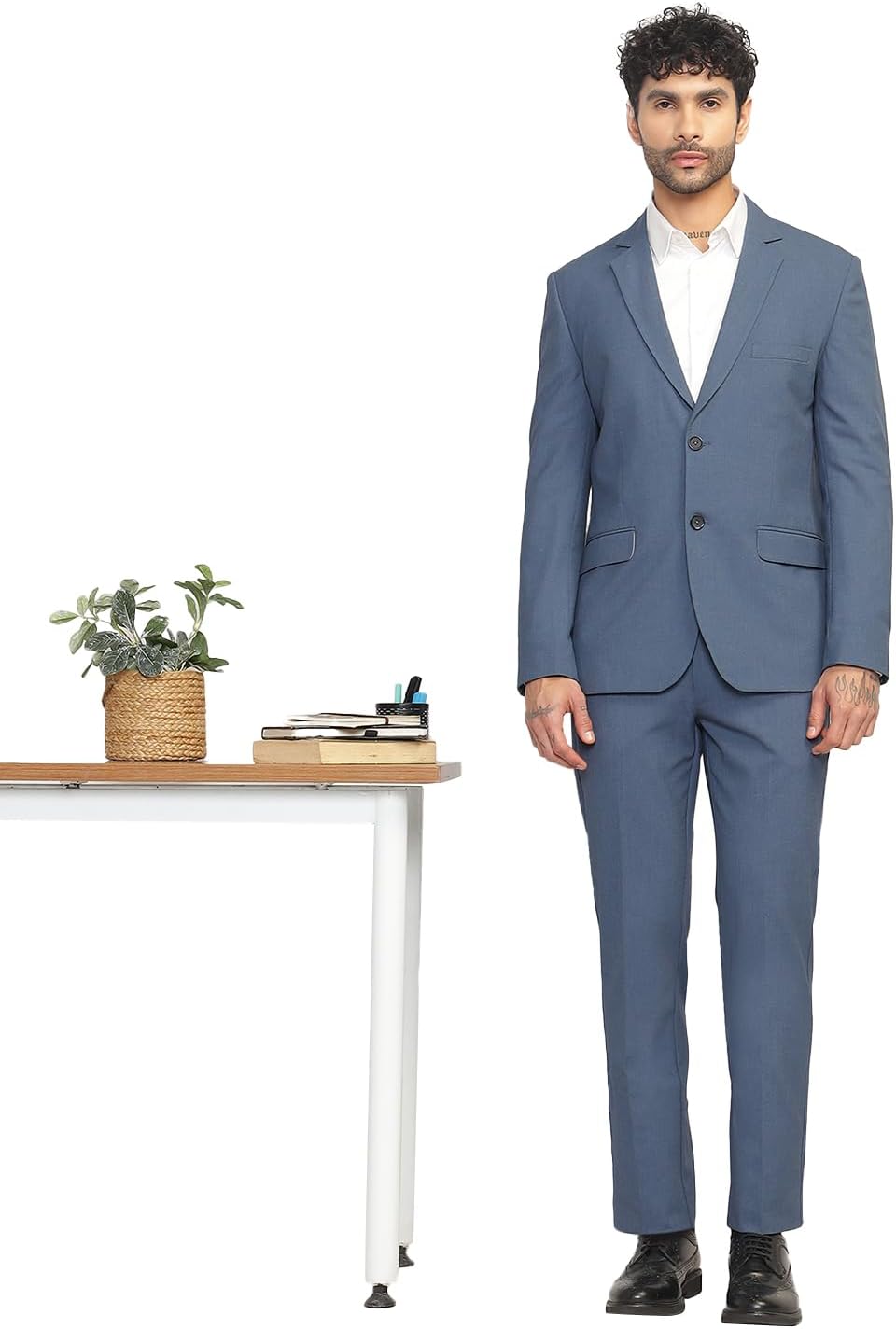 Men Slim-Fit Single-Breasted 2-Piece Stretchable Formal Suit