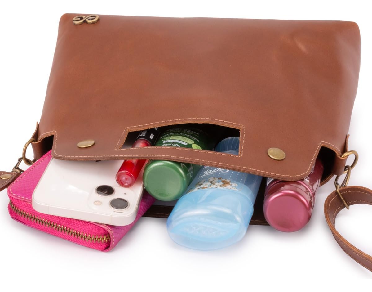 Bolsa Feminina Couro Legítimo Média Tiracolo Transversal/mão em promoção! Veja a oferta e mais achadinhos de Bolsas 3 Hoje é o melhor dia para comprar Bolsa Feminina Couro Legítimo Média Tiracolo Transversal/mão com aquele preço maroto! Promoção! Aproveite a oferta! 3