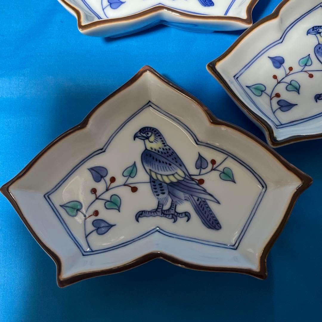 1892 宮内庁御用達『十四代 辻常陸』辻製染付兎文変形皿