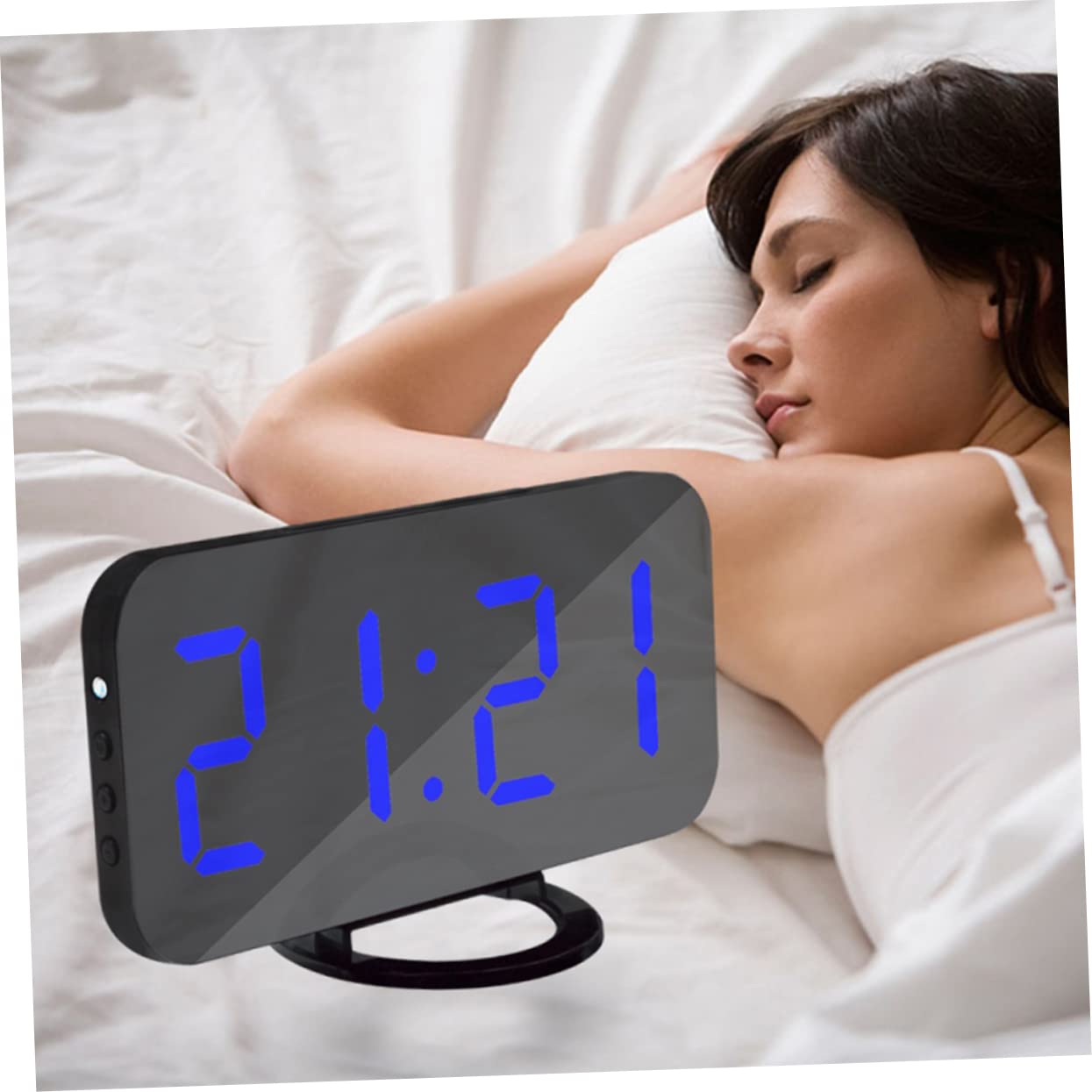 Ciieeo Sveglia Digitale Con Display Led Grande e Luminoso Controllo Della Luminosità Funzione Snooze Porte Usb Per Caricare Dispositivi Per Camera Da Letto e Scrivania