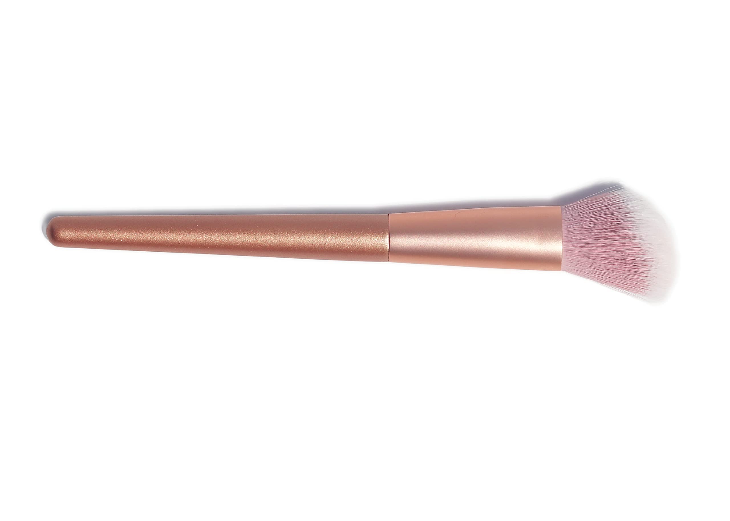 The Good Mineral Angled Contour Brush - Apply & Blend In One