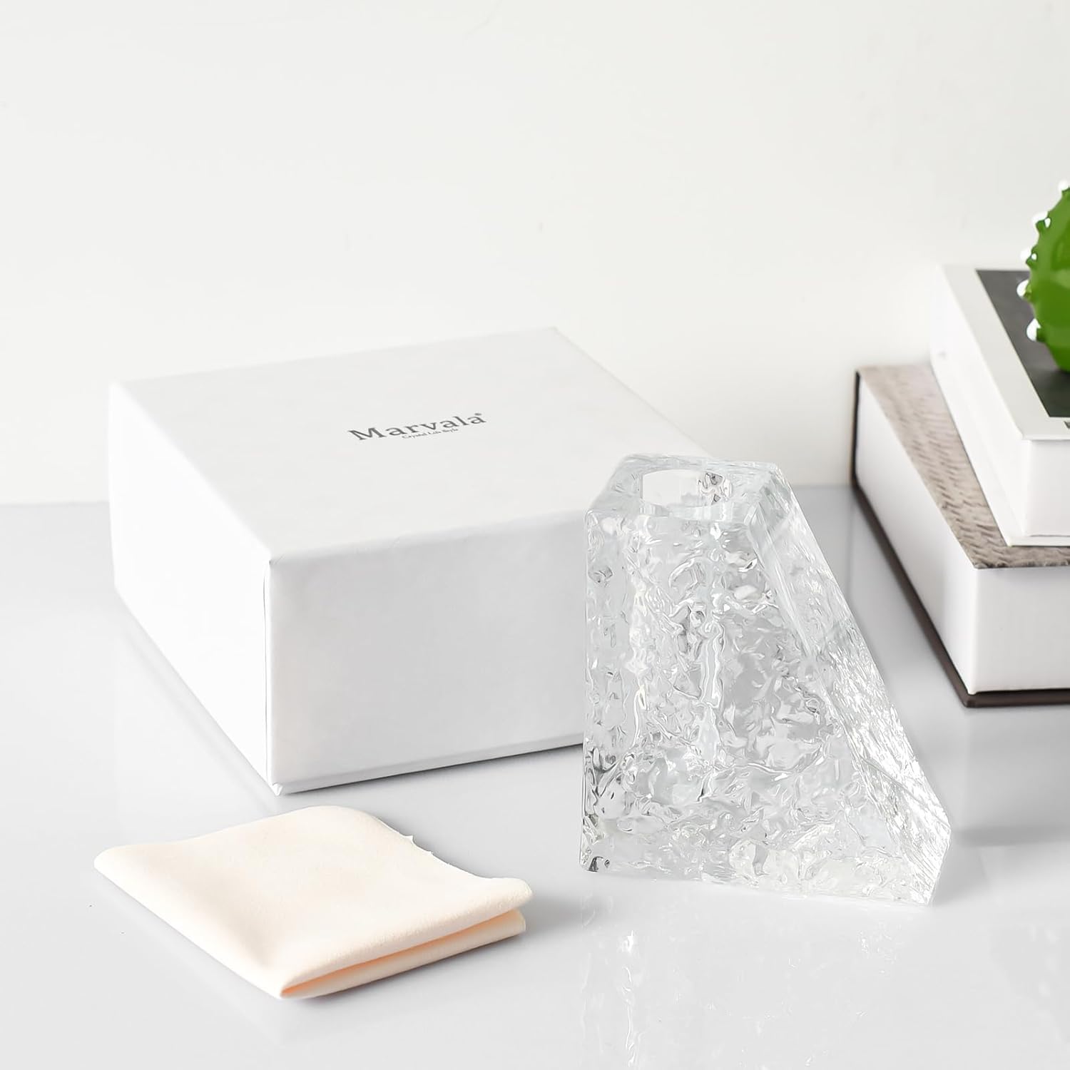 Crystal Flower Vase with Glacial Texture, Clear, Handcrafted Centerpiece for Wedding, Home Decor, Table Display