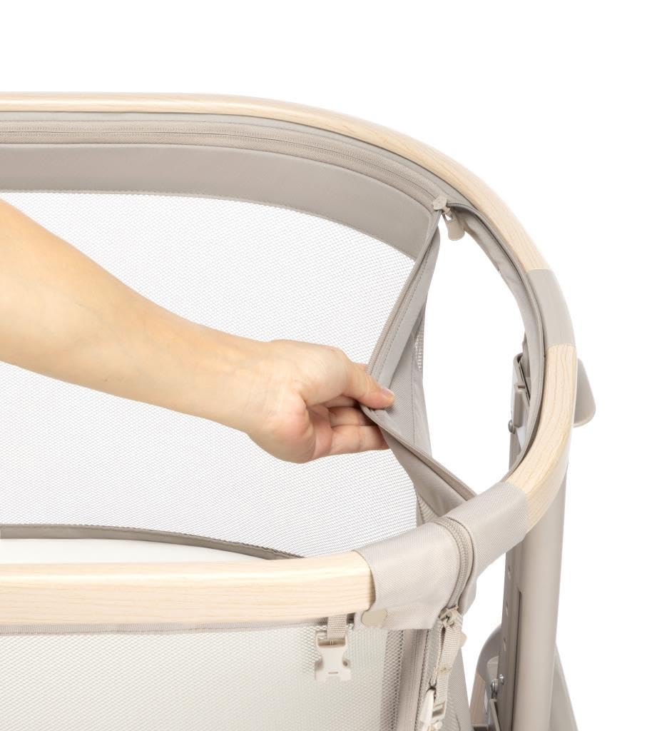 Maxi-Cosi Iora Air Lettino neonato, lettino co-sleeping con materasso imbottito, funzione dondolo, regolabile in altezza, reclinabile,tessuti riciclati ecologici e traspiranti, 0-9 kg, Beige