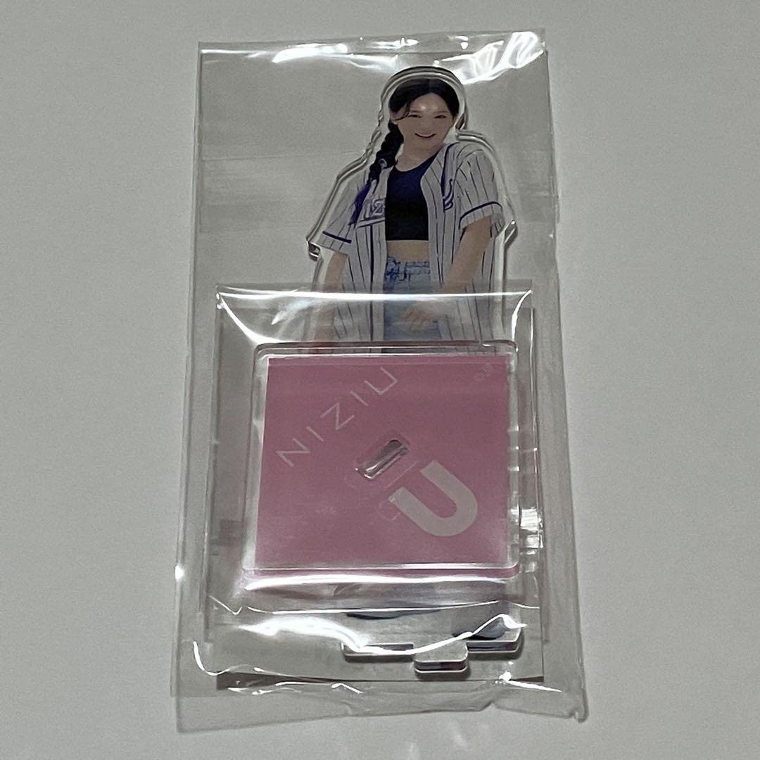 Amazon.co.jp: NiziU リオ U アクスタ アクリルスタンド : おもちゃ 
