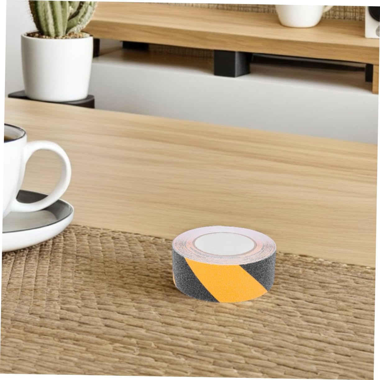 Cinta Antideslizante para Escalones Pvc 2 Rollos 10m X 50 Mm | Superficie de Agarre Mejorada, Resistente al Clima, para Interior y Exterior