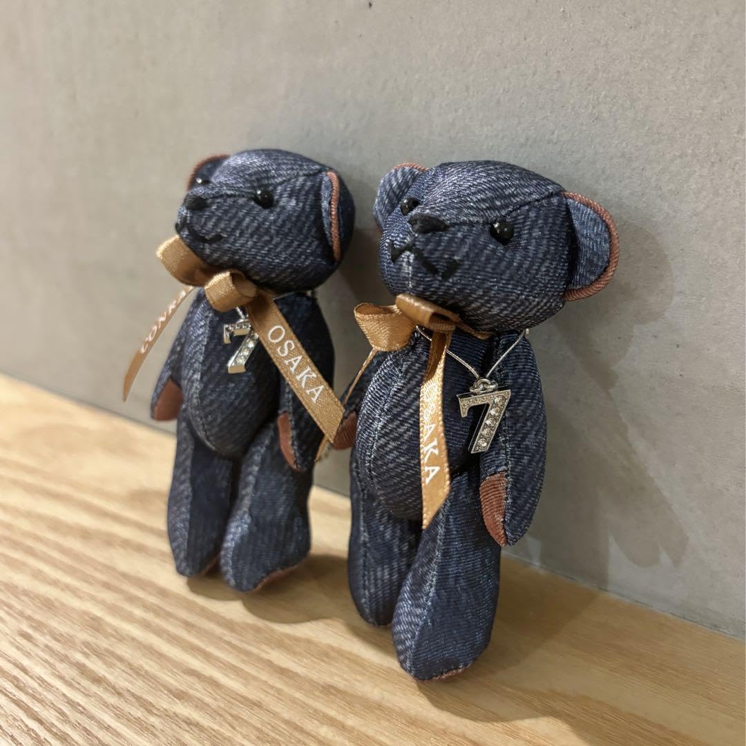 コンラッド　ベア　白黒紺 Amazon.co.jp: コンラッドベア 7周年 デニム : おもちゃ