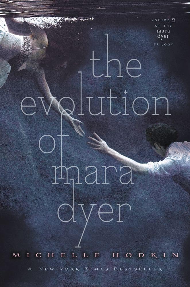 The Evolution of Mara Dyer (2) (The Mara Dyer Trilogy)