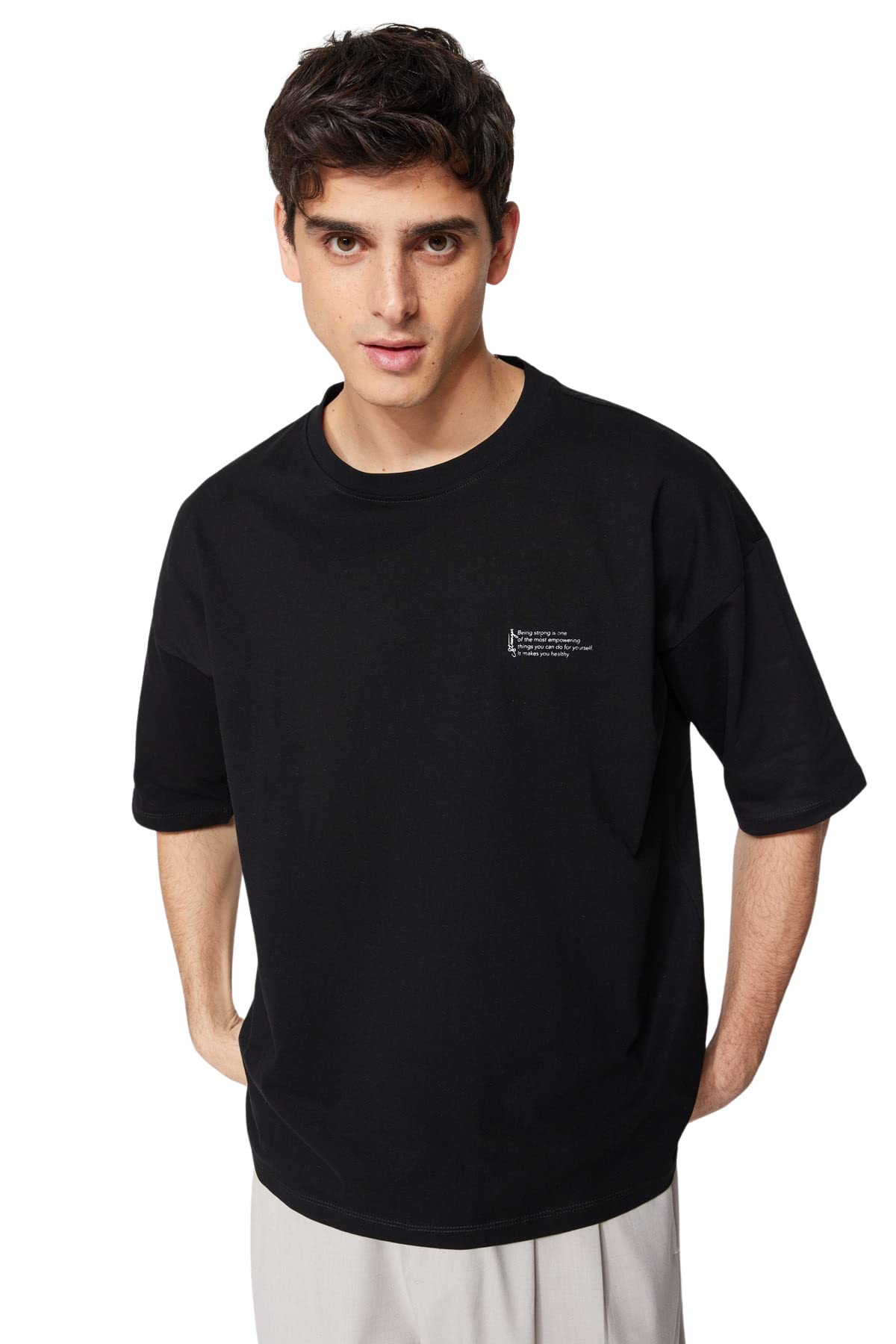 Trendyol Herren Schwarz Mann Oversize Basic Rundhals Woven T-Shirt, S