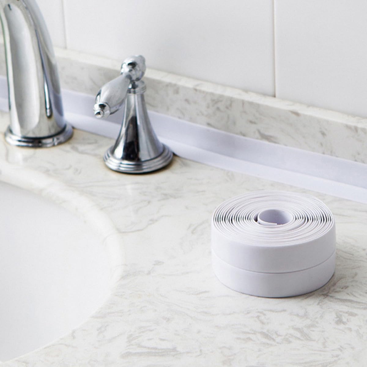 Queenbox 0.9x126in Self Adhesive Caulk Strip, Waterproof Decorative Sealant Trim for Kitchen Sink Toilet Toilet Bathtub, Gray