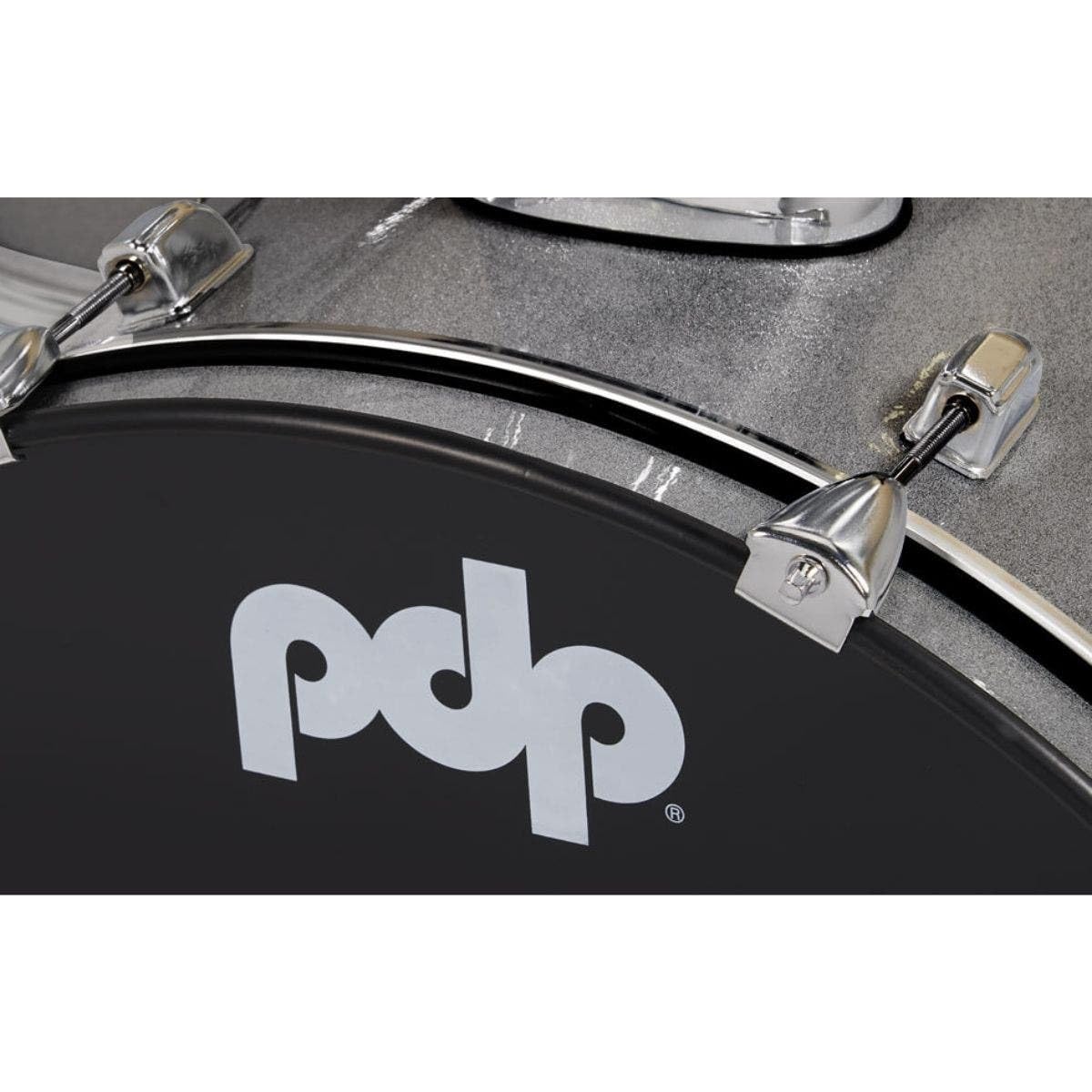 Pacific Drums Center Stage 5-Piece Drum Kit, grancassa 50,8 cm, finitura Silver Sparkle, incl. hardware, piatti e sgabello, finitura multistrato | Caratteristiche: fusti 100% in pioppo