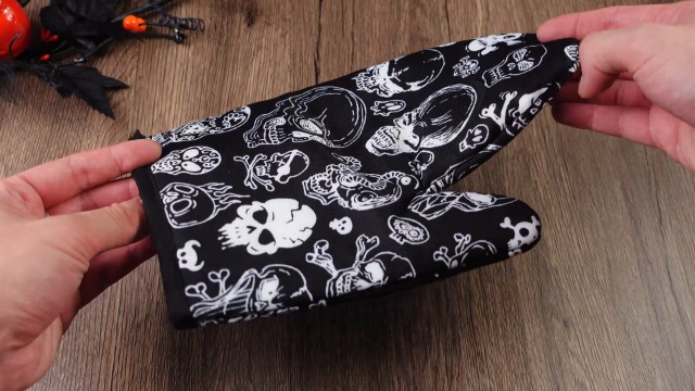 Amazon.com: Leinuosen 6 Pcs Skull Kitchen Decor Set Kitchen Towels