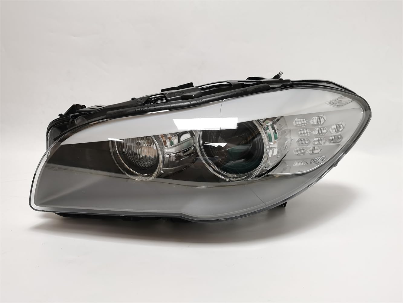 Amazon.com: Castblock Headlight Compatible With 2009-2013 BMW 5 Series ...