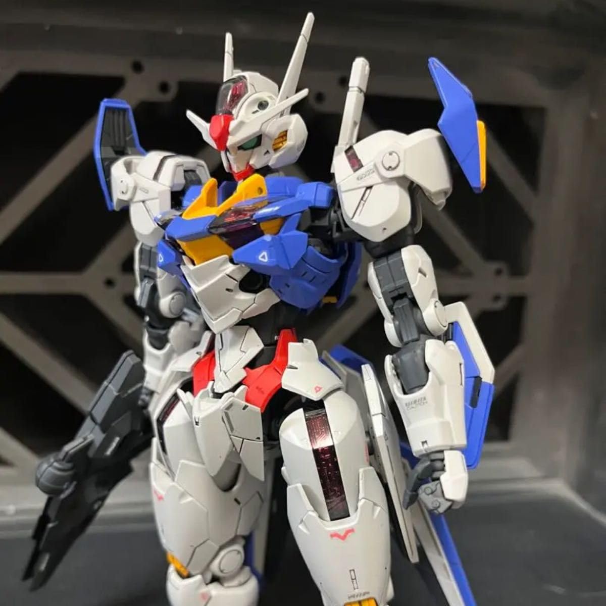 フルメカニクス ガンダムエアリアル 全塗装品
