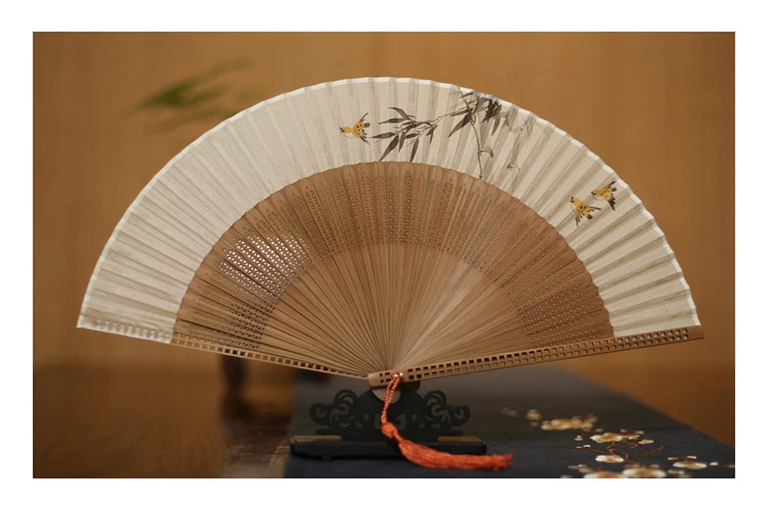 NZPOST Folding fan Foldable Bamboo Fan For Flower Painting Handmade, Portable, Chinese Hanfu, Silk fan (A15)