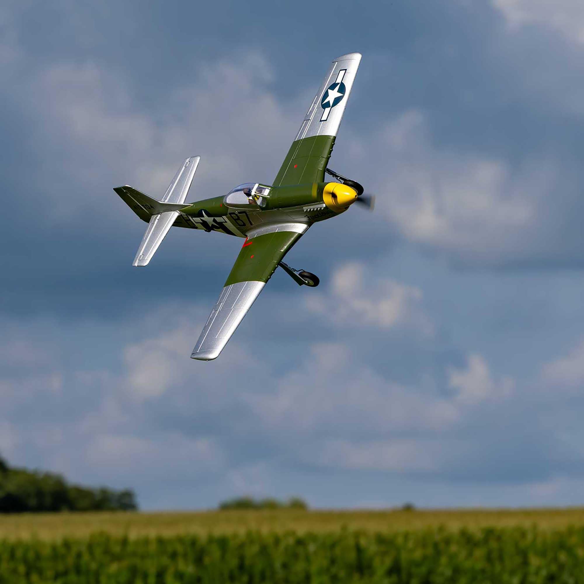 E-Flite P-51D Mustang 1.0m BNF Basic with AS3X+ and Safe Select