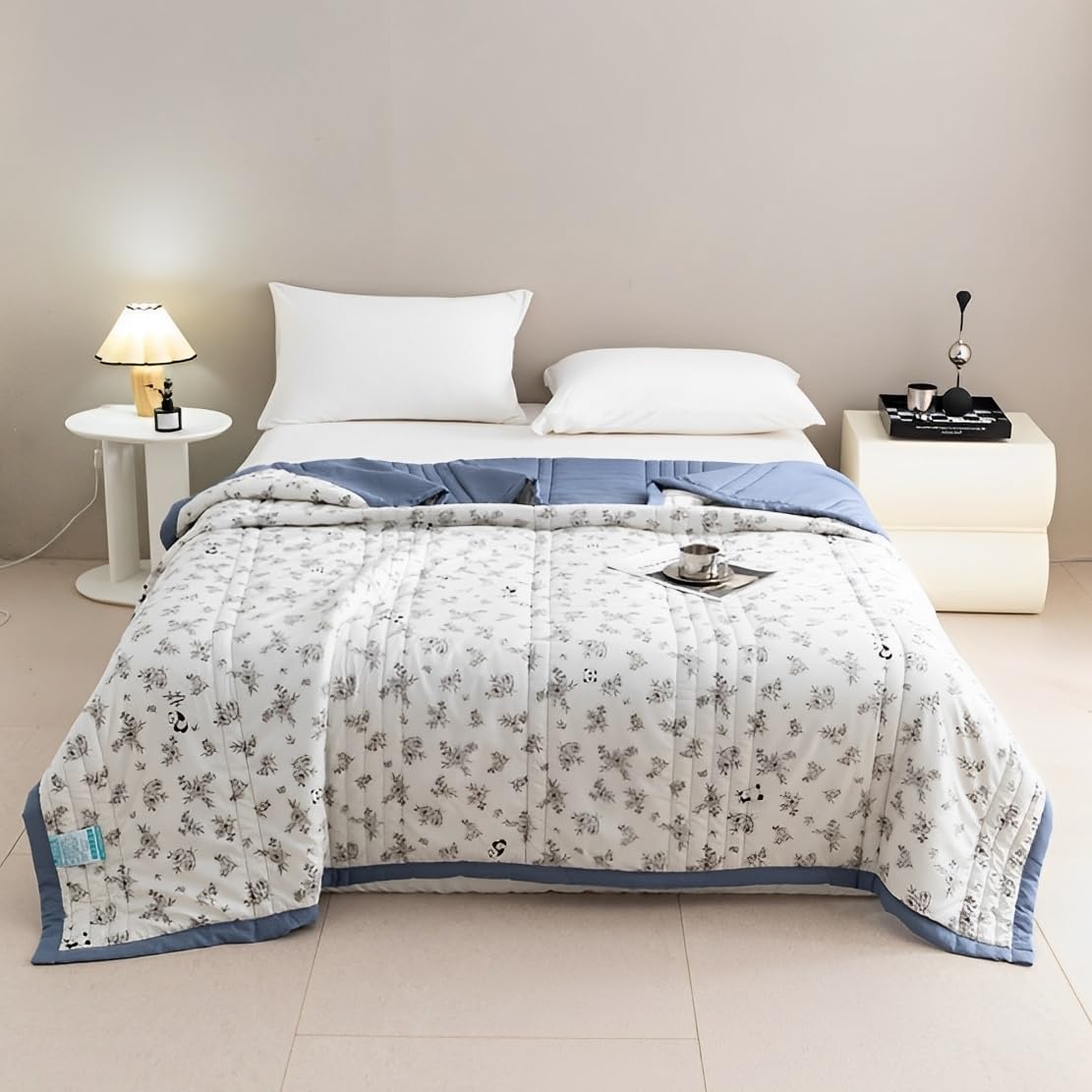 Surwin Coverless Duvet 2.5 Tog Summer Cooling Quilt Single Double King Size Bedding Soft Cosy Microfiber Lightweight Quilted Bedspreads for All Seasons, Machine Washable (Blue,180x200cm)