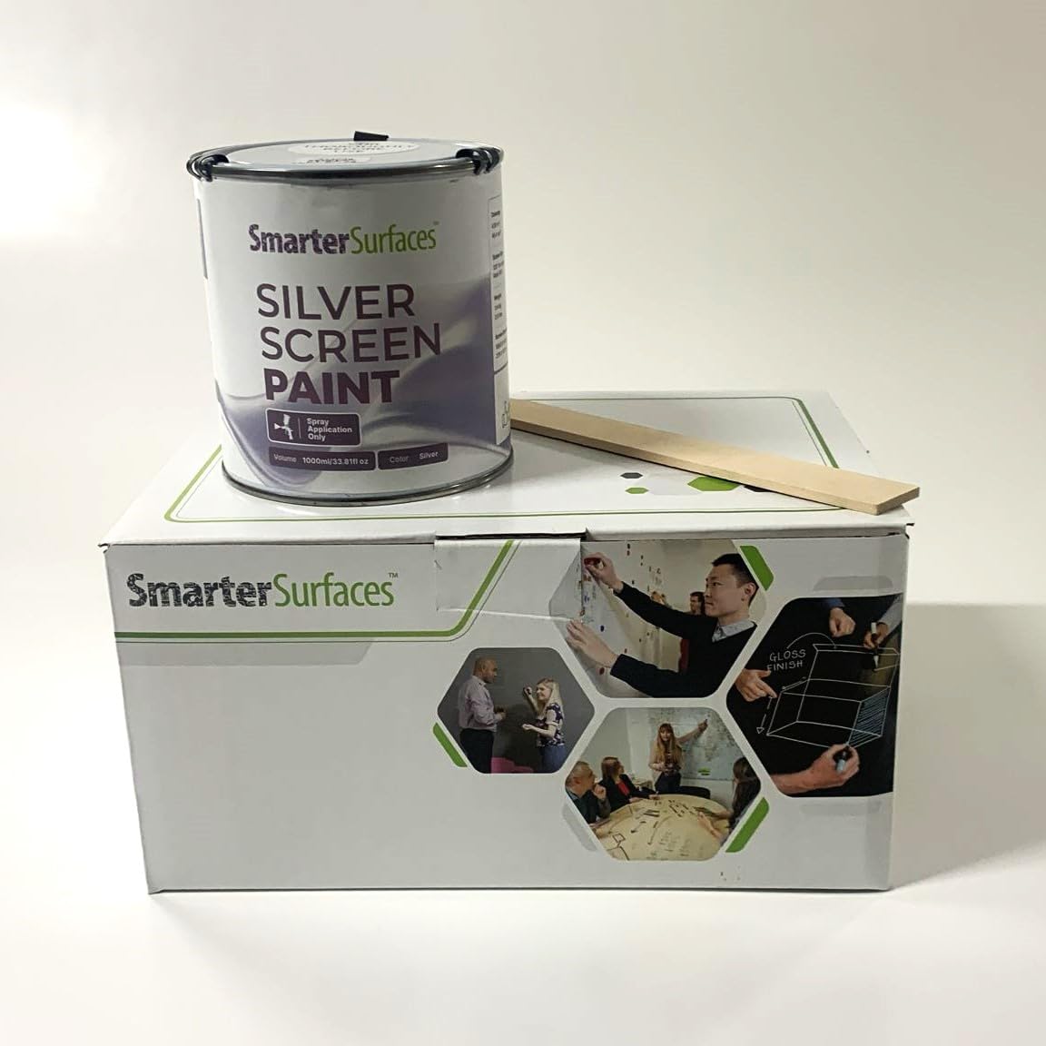 Smarter Surfaces Écran de projection 3D couleur argent 4,5 m² (application de pulvérisation) Projections 3D pour home cinéma, musées et salles d'événement - Pour 3D et