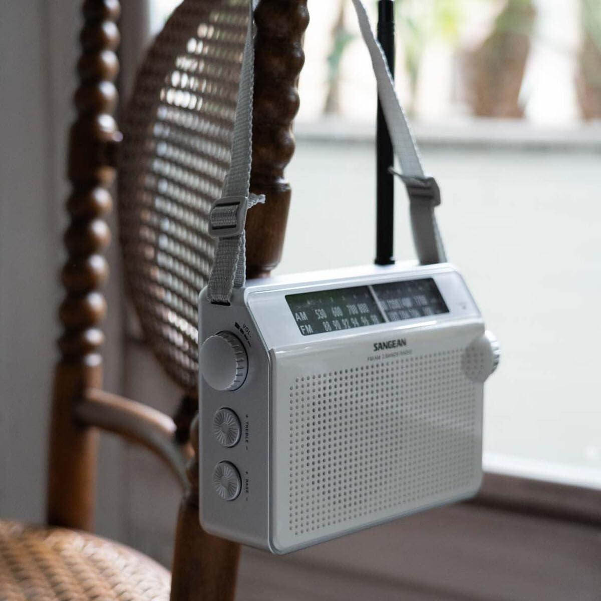 Sangean PR-D6 - Radio Portable (importado)