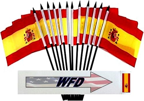 Miniatura 94 de Banderas de escritorio de Nicaragua, paquete de 12 banderas pequeñas de poliéster de 4 x 6 pulgadas en miniatura para mesa de oficina, pequeñas