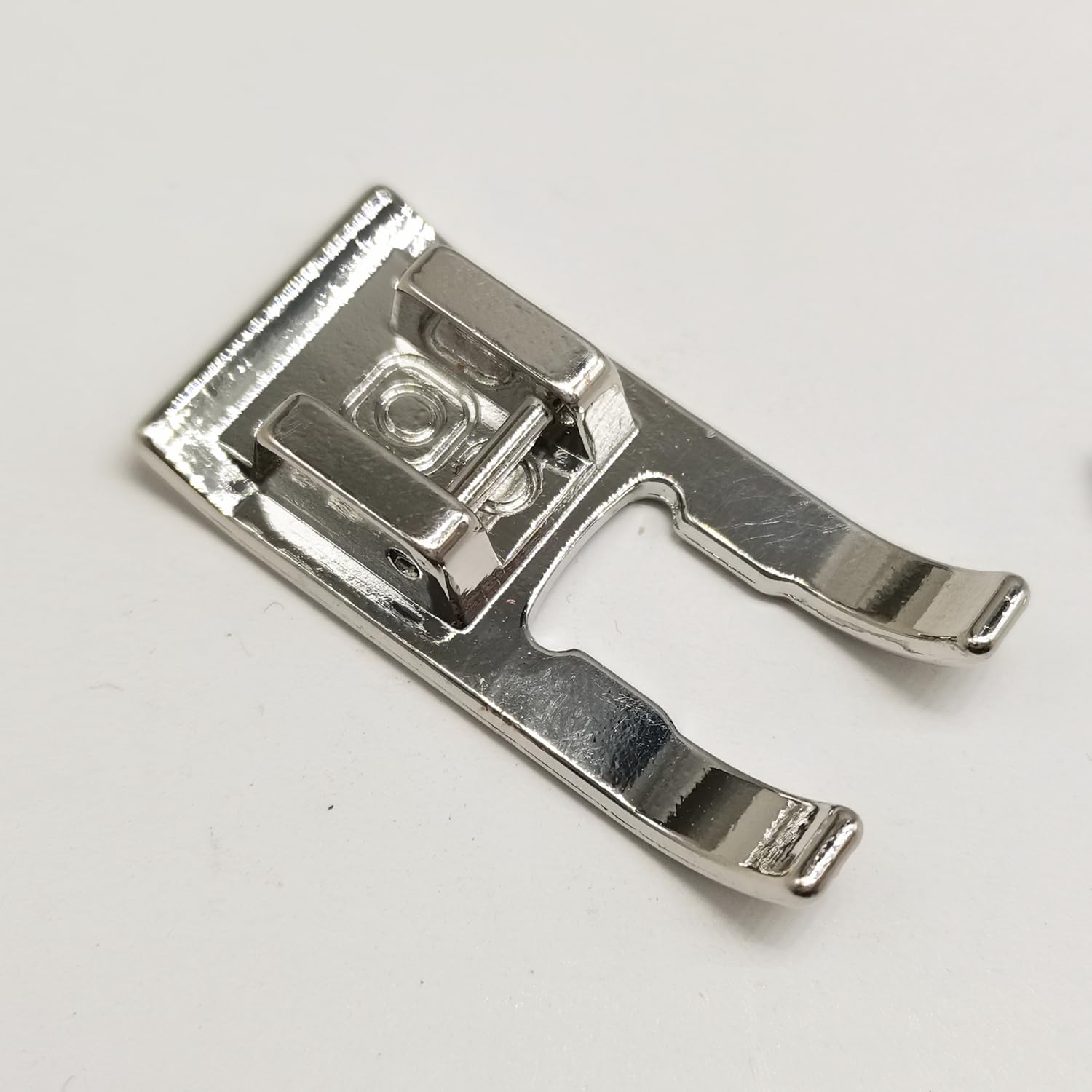HONEYSEW 2PCS 7mm Open Toe Applique Presser Foot for All Purpose Sewing Machine Brother, Babylock, Singer, Babylock, Elna, Janome, Juki and More,#40080962, 718W, JU-5900-01Z