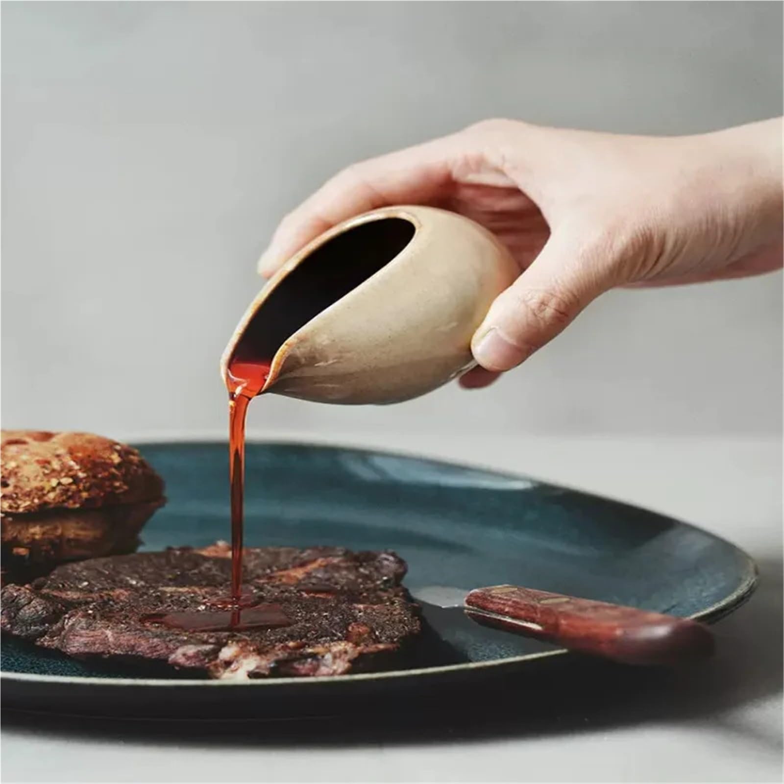 2 uds/5 uds 100ml cambios jarra cerámica for leche restaurante bistec salsa olla botes salsas cocina herramientas condimentar taza de extracción Para Espumar(Mixed colors)
