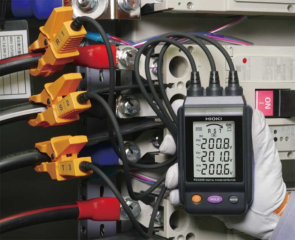Amazon | HIOKI (日置電機) 電圧計付検相器 PD3259 金属非接触型