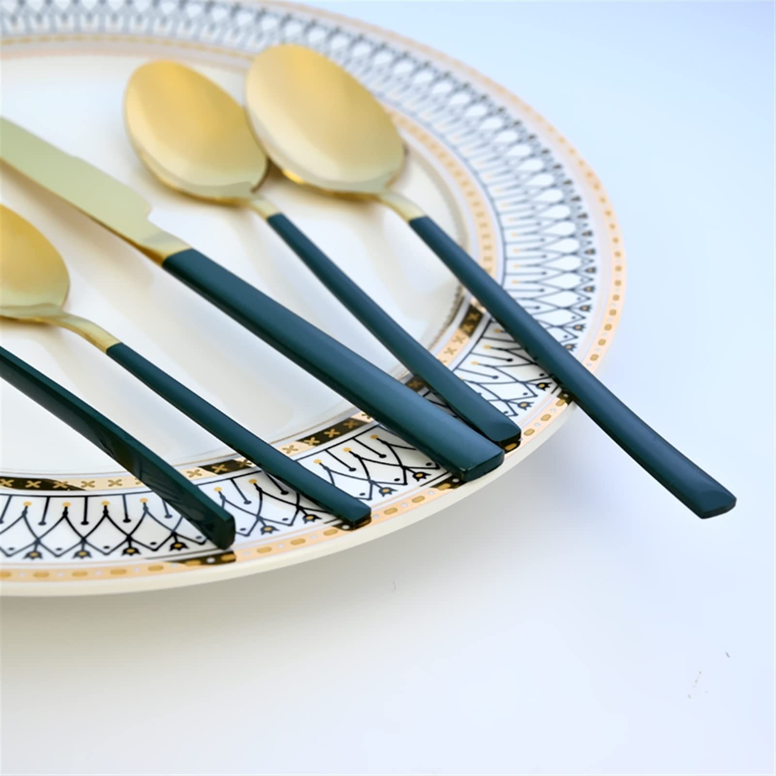 Bestecksets 10-teilig 2er-Set Goldschwarzes Geschirrset Edelstahl-Besteckset Besteck verspiegelt Messer Dessertgabel und tragbares Reisebesteck Essges