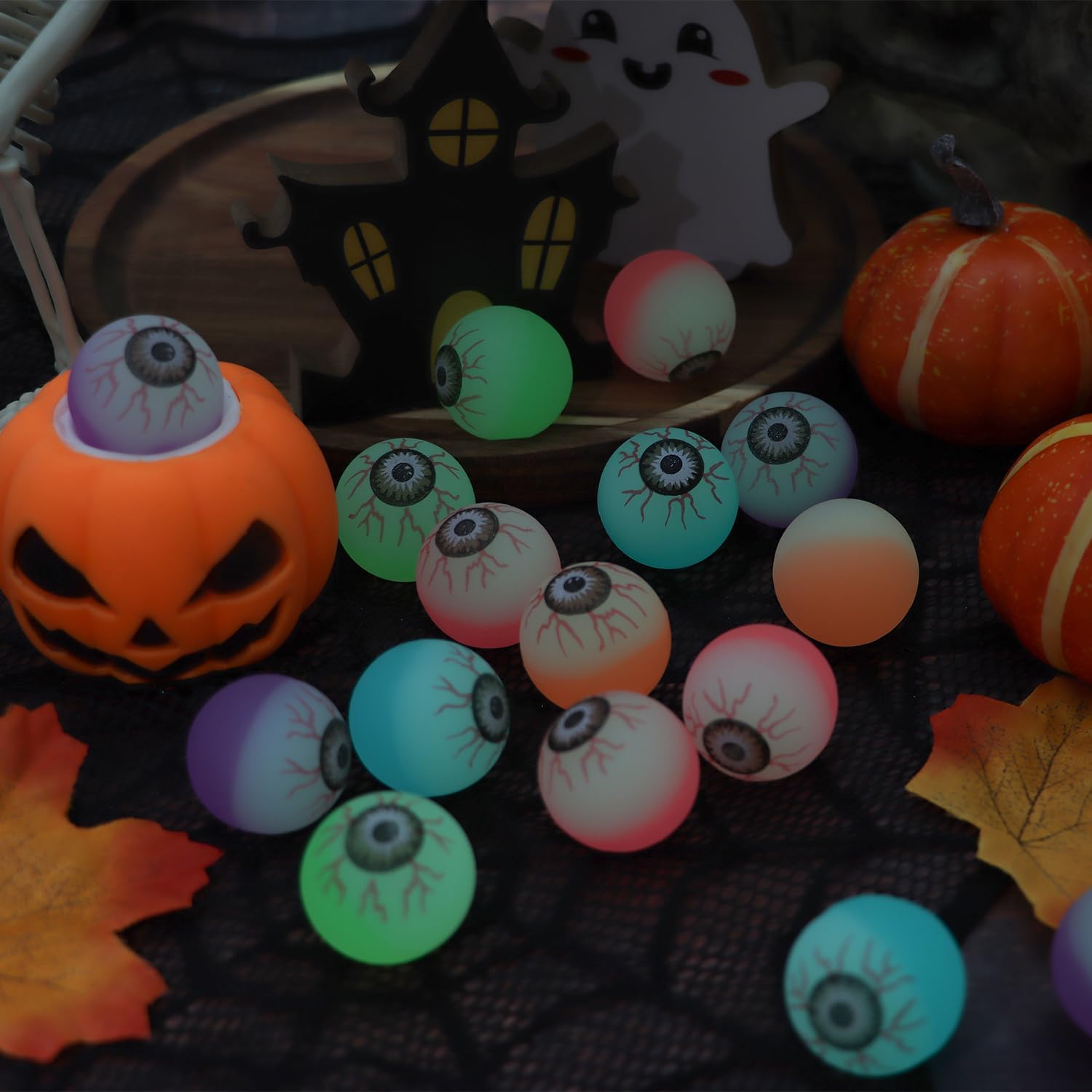 FINGOOO 25 Pcs Halloween Bouncy Balls, Glow in The Dark Eyeball Ping Pong Ball Bouncing Balls Halloween Party Favors Non-Candy Treats Goodie Bag Stuffers