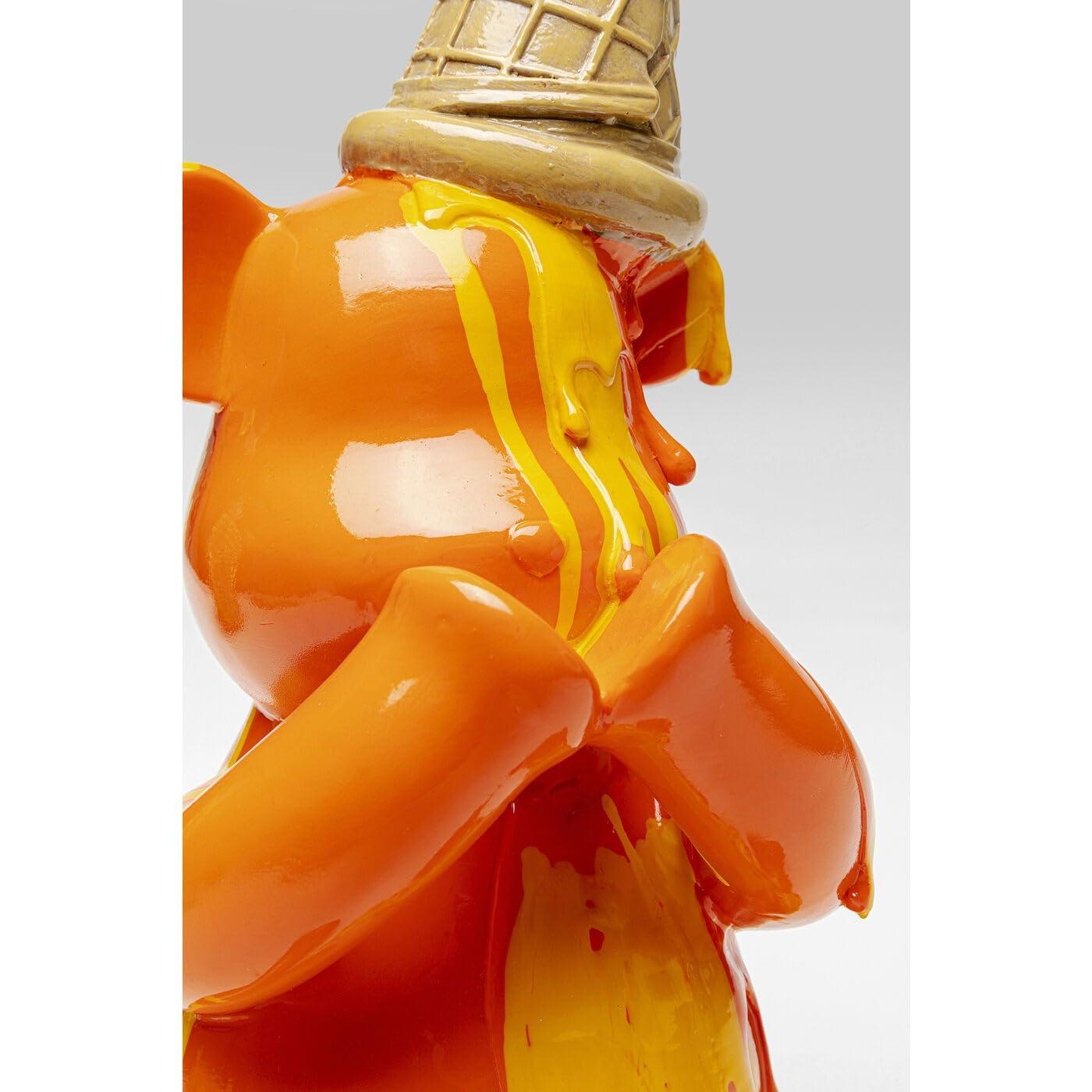Kare Design Figura Decorativa Sitting Gelato Bear, Naranja, Poliresina Pintado a Mano, Escultura de Oso, Objeto Decorativo, Sala y Comedor, Estatua Moderna de Diseño, Altura 37 cm