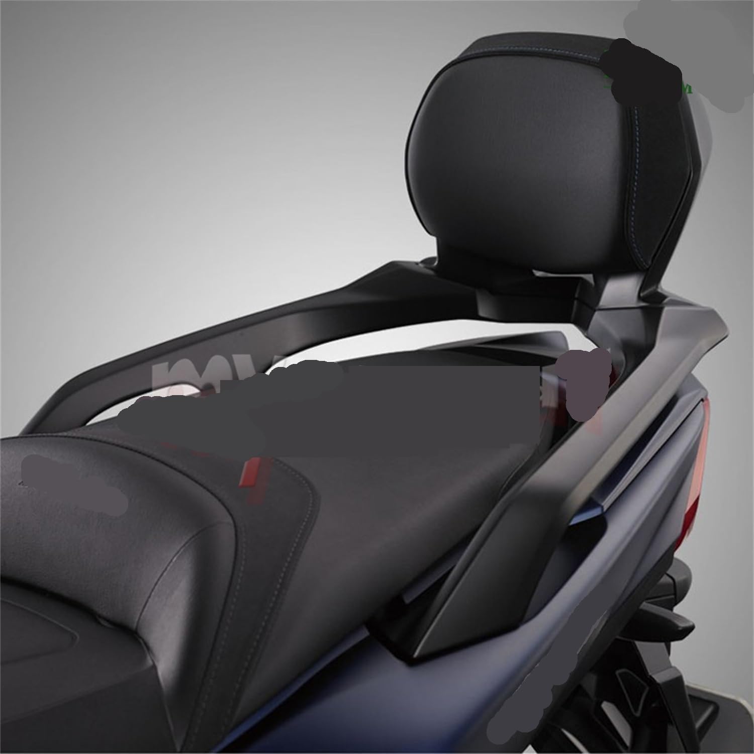 TAMRON18-300mm F/3.5-6.3 xマウント オートバイの背もたれ ヤマハ TMAX560 2022 2023 2024 オートバイ後部