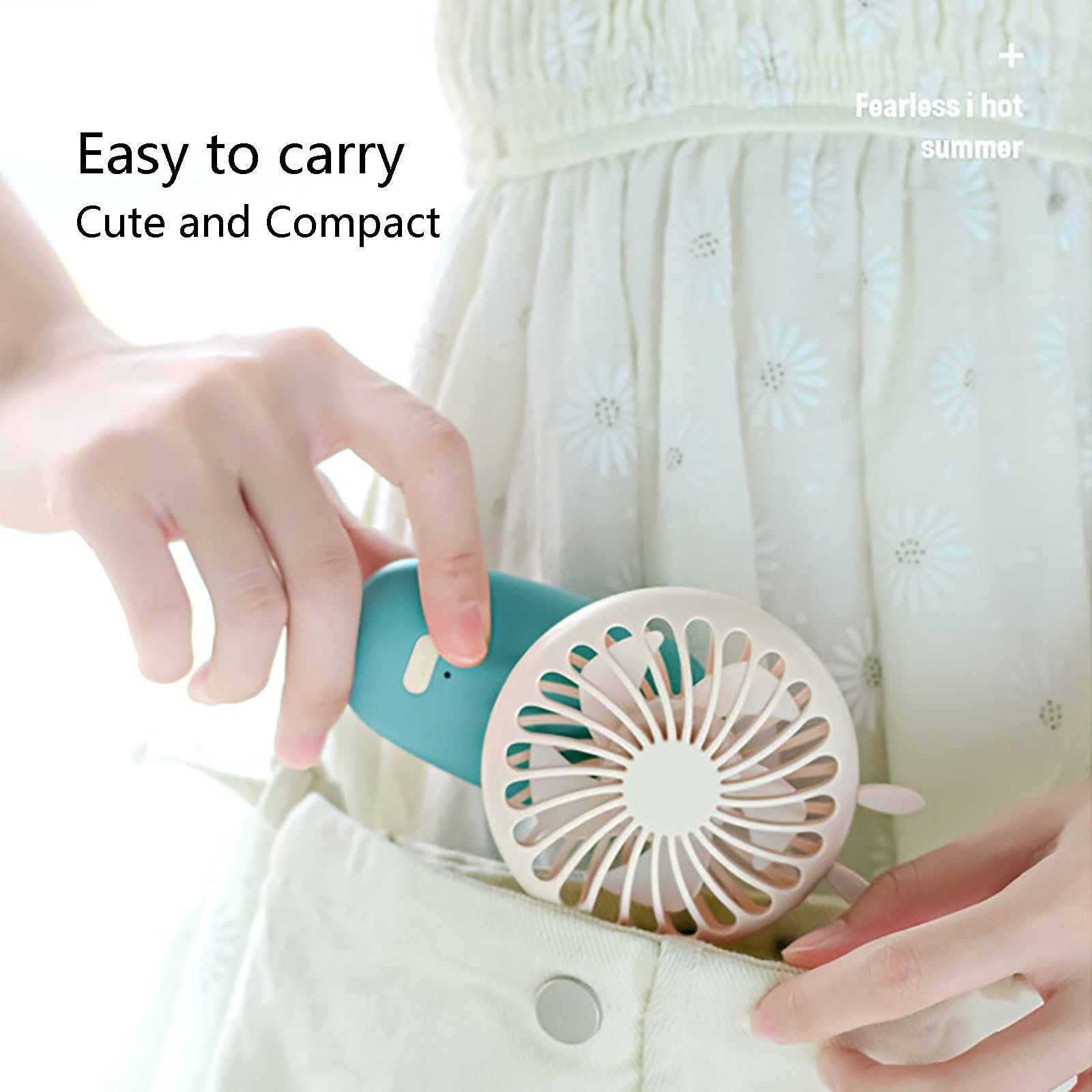 Mini ventilatore portatile ultra silenzioso a 3 velocità con inclinazione di 90 gradi, potente ventilatore portatile per camera da letto, ufficio e dormitorio, soluzione di raffreddamento personale