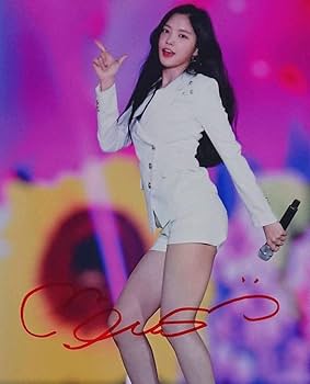 Amazon.co.jp: Apink…ソンナウン直筆サイン入り超 特大写真… ③