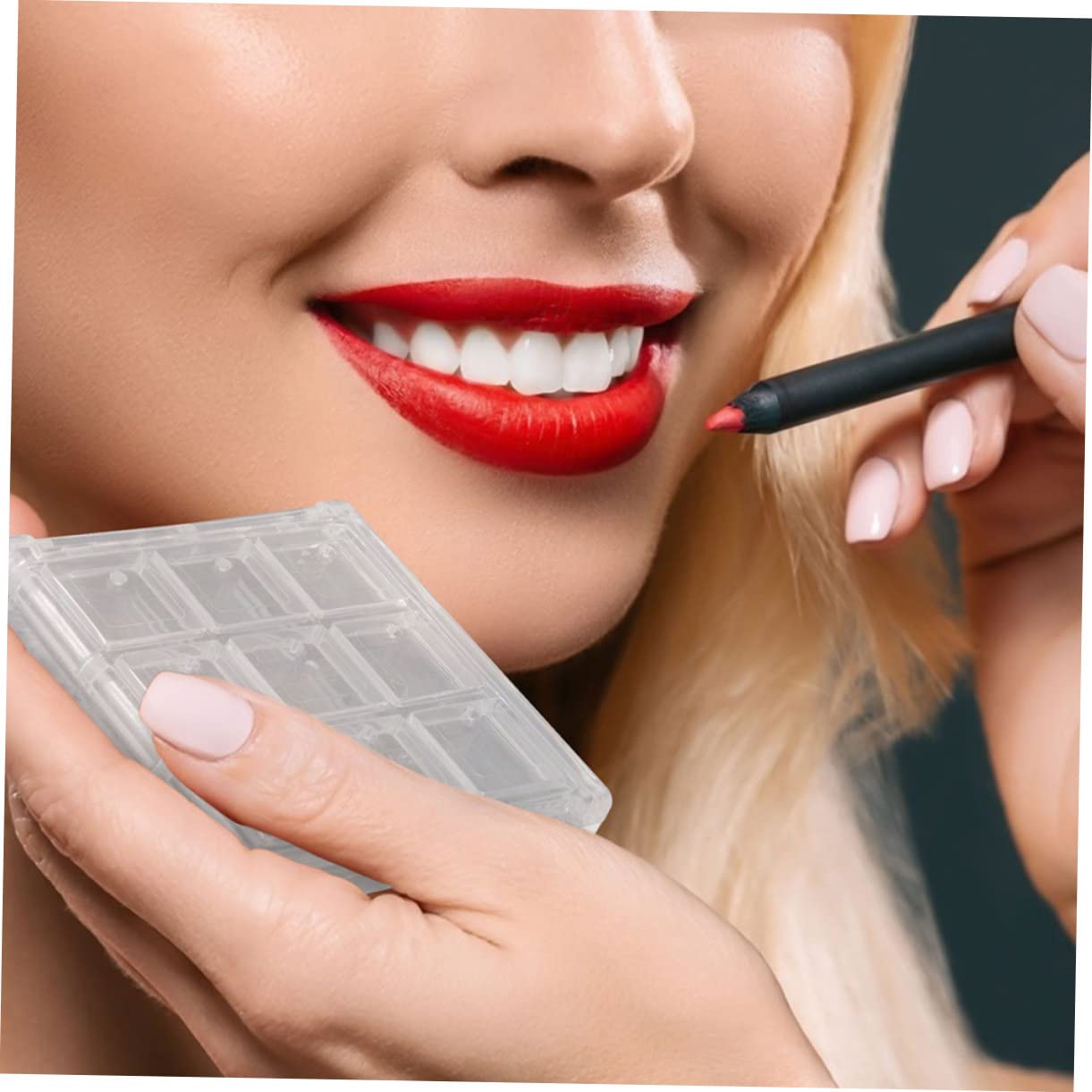 Didiseaon 9 Pz scatola di ombretti illuminante per il trucco vassoi da fard per le guance ombretto custodie per ombretti palette di ombretti vuota quadrato