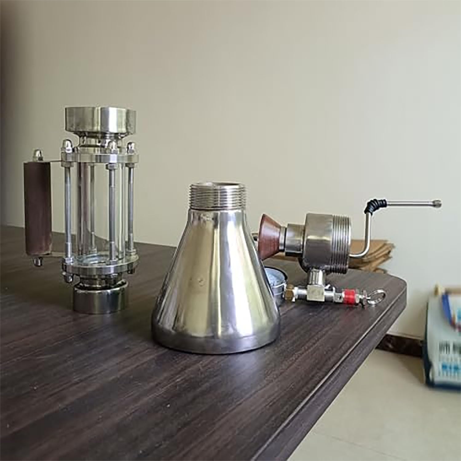 Montalatte e vaporizzatore per cappuccino e latte macchiato, 350 ml, pressione 9 bar, con valvola di sfiato e manometro, ideale per latticini e latte vegetale