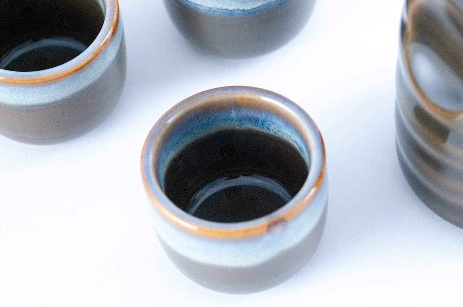 Happy Sales, Perfect 5 pc Japanese Design Ceramic Sake set, Tokkuri 10 fl oz Bottle with Four Sake Ochoko Cups 2 fl oz