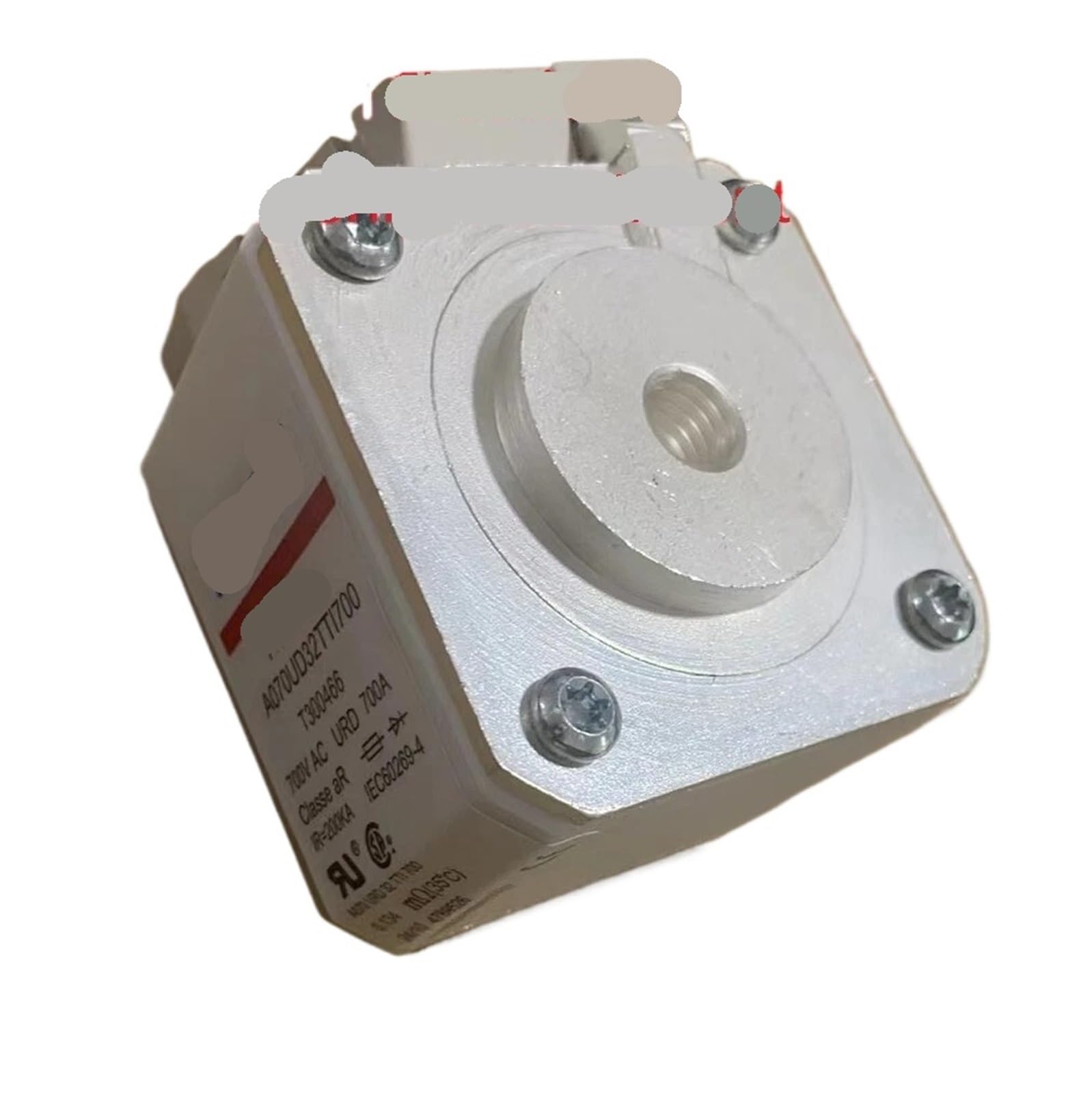 Fusible A070UD32TTI700 évitant les pannes de surtension sur circuits 700A