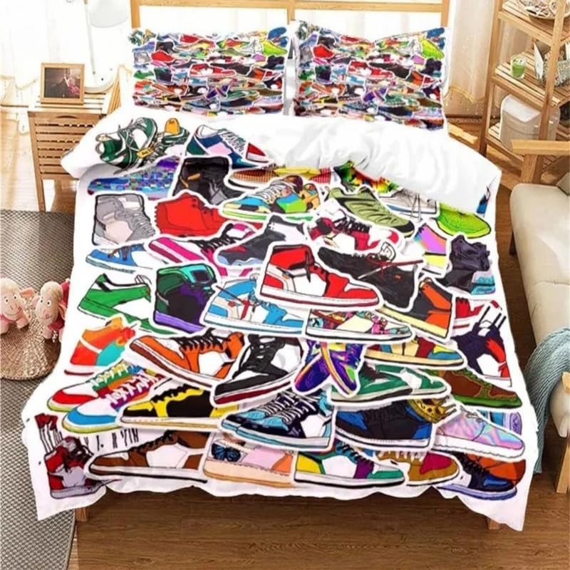 Parure de lit 220x240 en microfibre douce 110g/m² motif baskets colorées