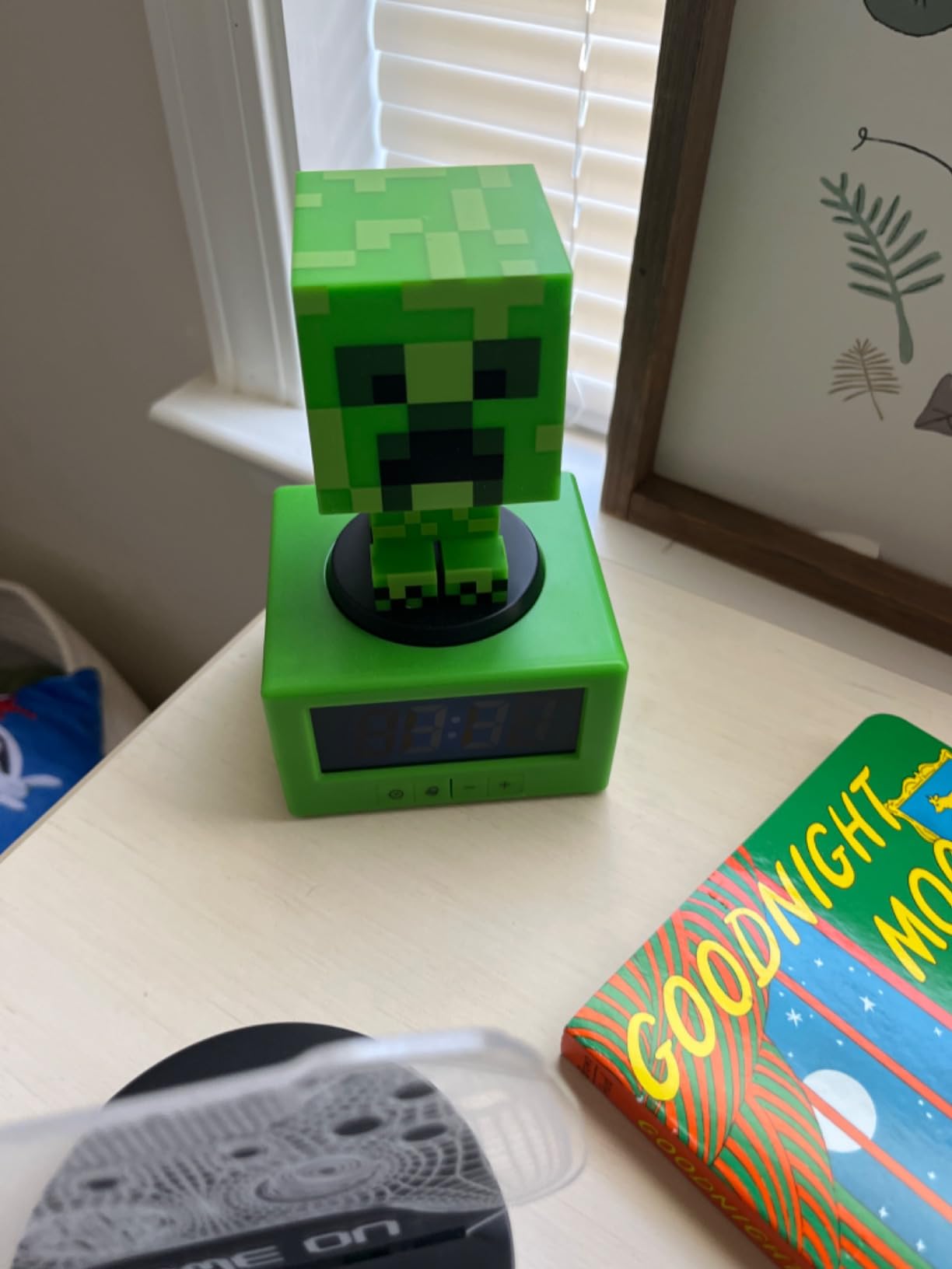 MC Creeper Alarm Clock 3D Lamp Night Light photo review