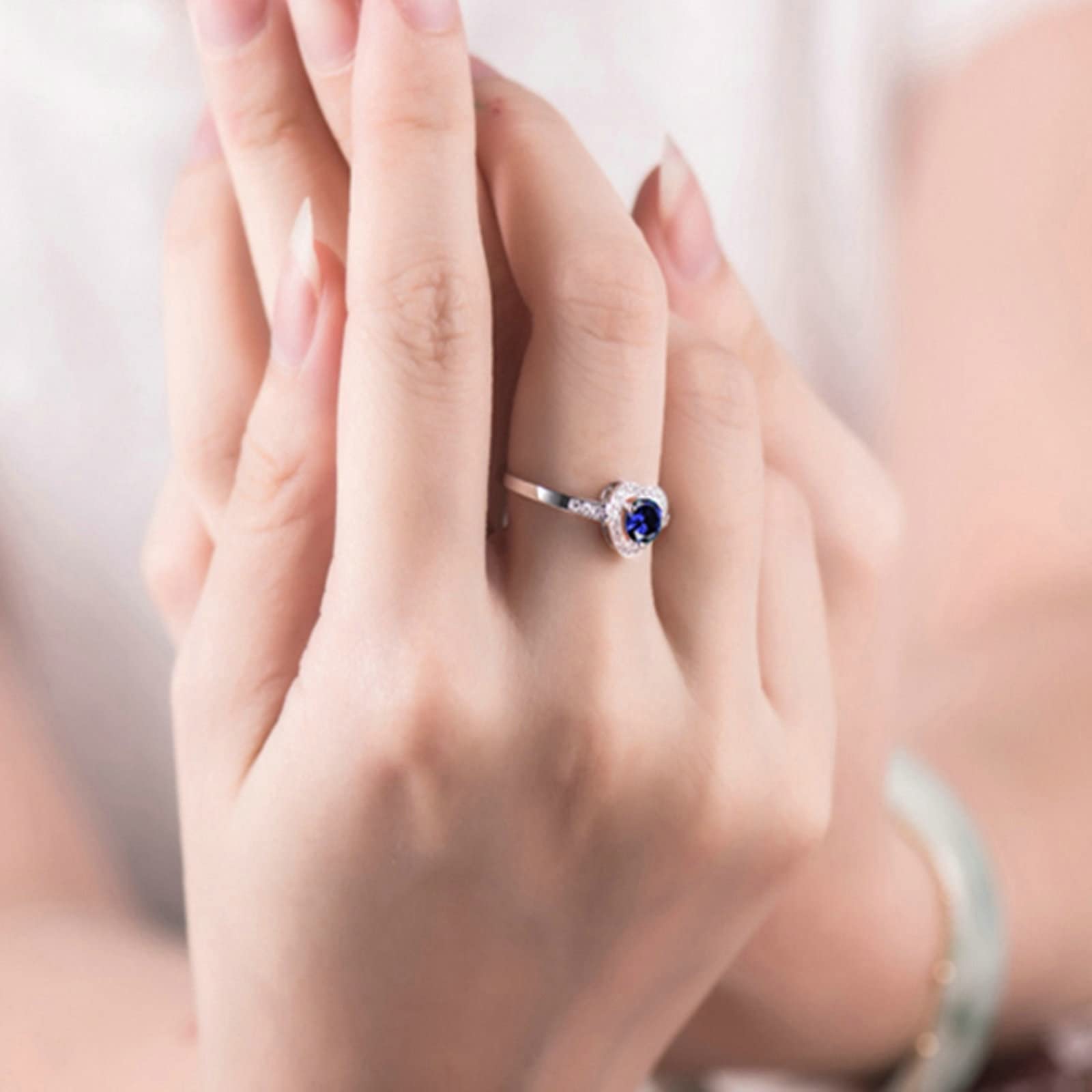 Verlobungsringe mit Gravur, Promise Ring Blau 18 Karat Weißgold Herz Lab Saphir 0.55CT Rundschliff VVS mit Diamant 0.09CT Weiß Gravur für Jahrestag