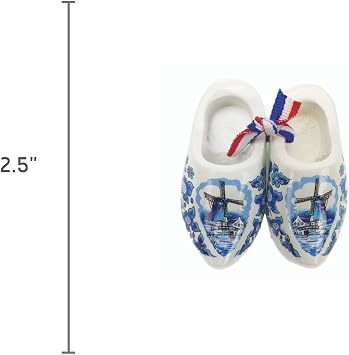 Netherlands Wooden Shoes Magnet Delft (2.5)